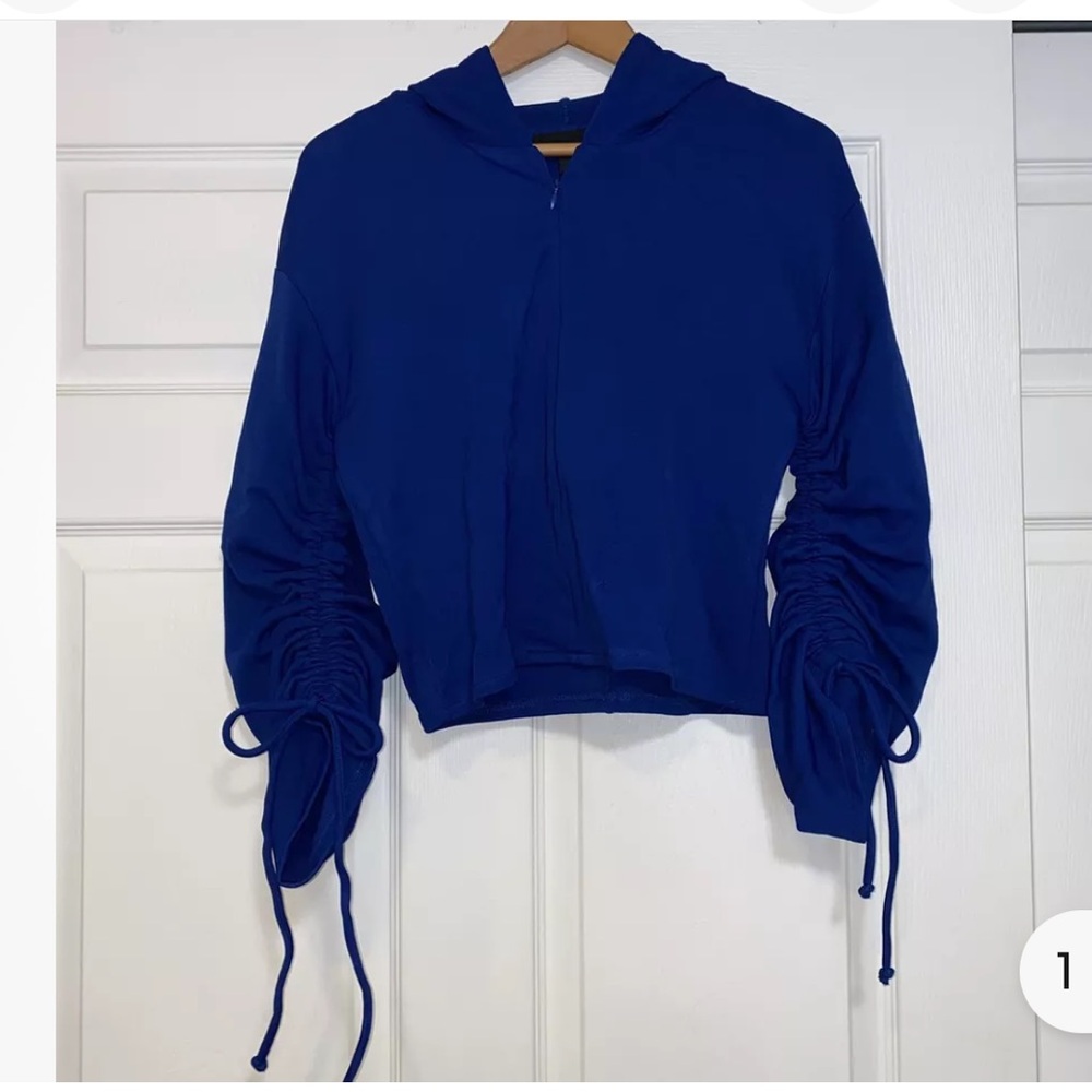 Maison Cinqcent royal blue cropped hoodie size S